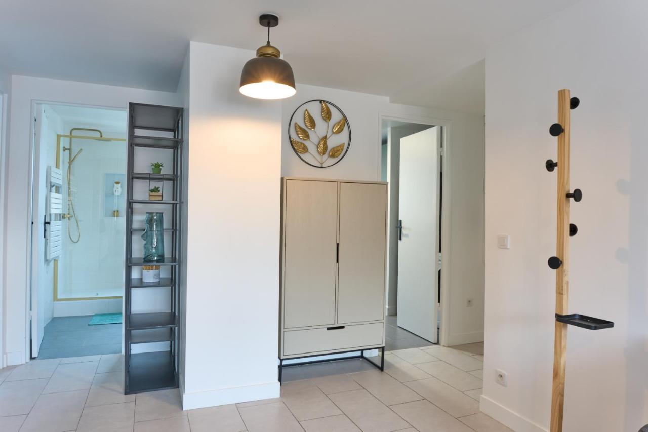 Eclat Dore Bondy Suites Free Parking Екстериор снимка